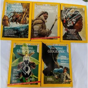 Vintage Bundle of five (5) 1971 National Geographic magazines